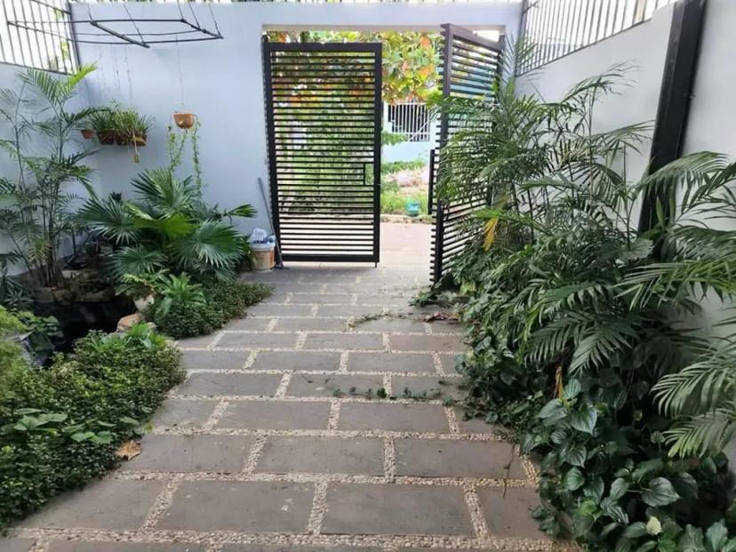 NHÀ MỚI HÀM THẮNG ĐƯỜNG BÊ TÔNG OTO TẬN NHÀ GẦN CHỢ SỐ 5