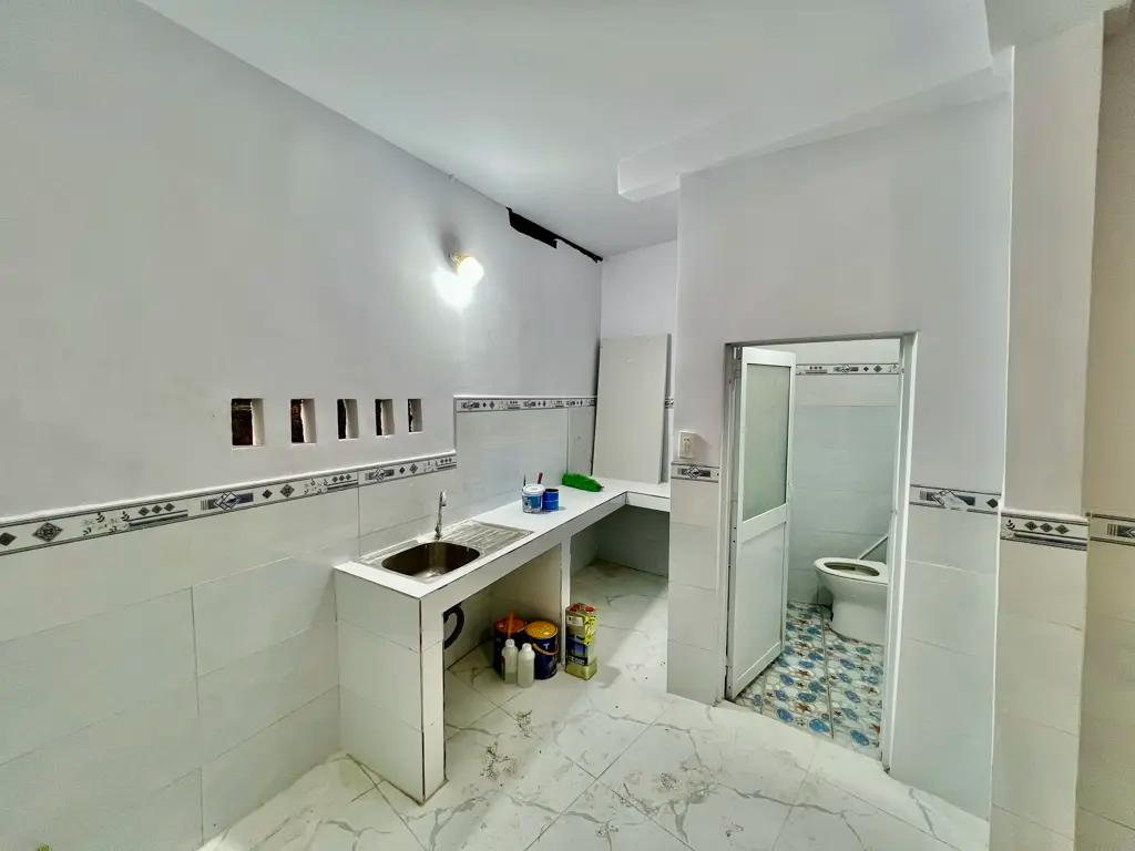 Main-💥 NHÀ TRUNG TÂM CẦN THƠ – GIÁ CHỈ 950 TRIỆU, NGHE LÀ MUA!-3
