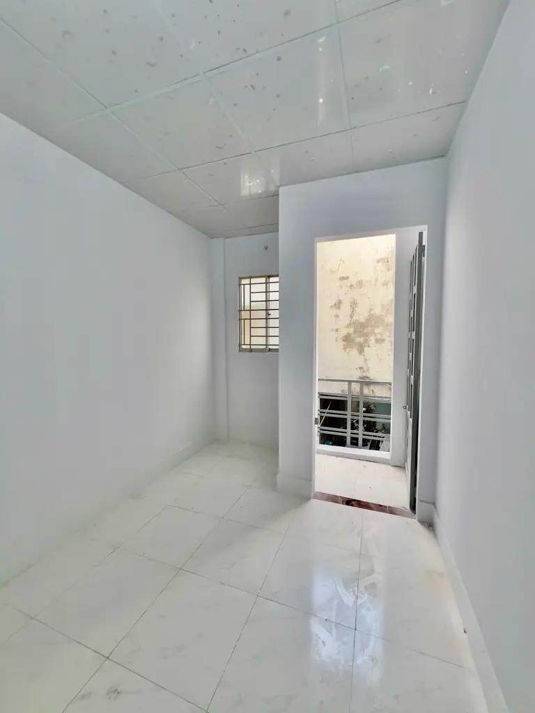 Main-💥 NHÀ TRUNG TÂM CẦN THƠ – GIÁ CHỈ 950 TRIỆU, NGHE LÀ MUA!-9