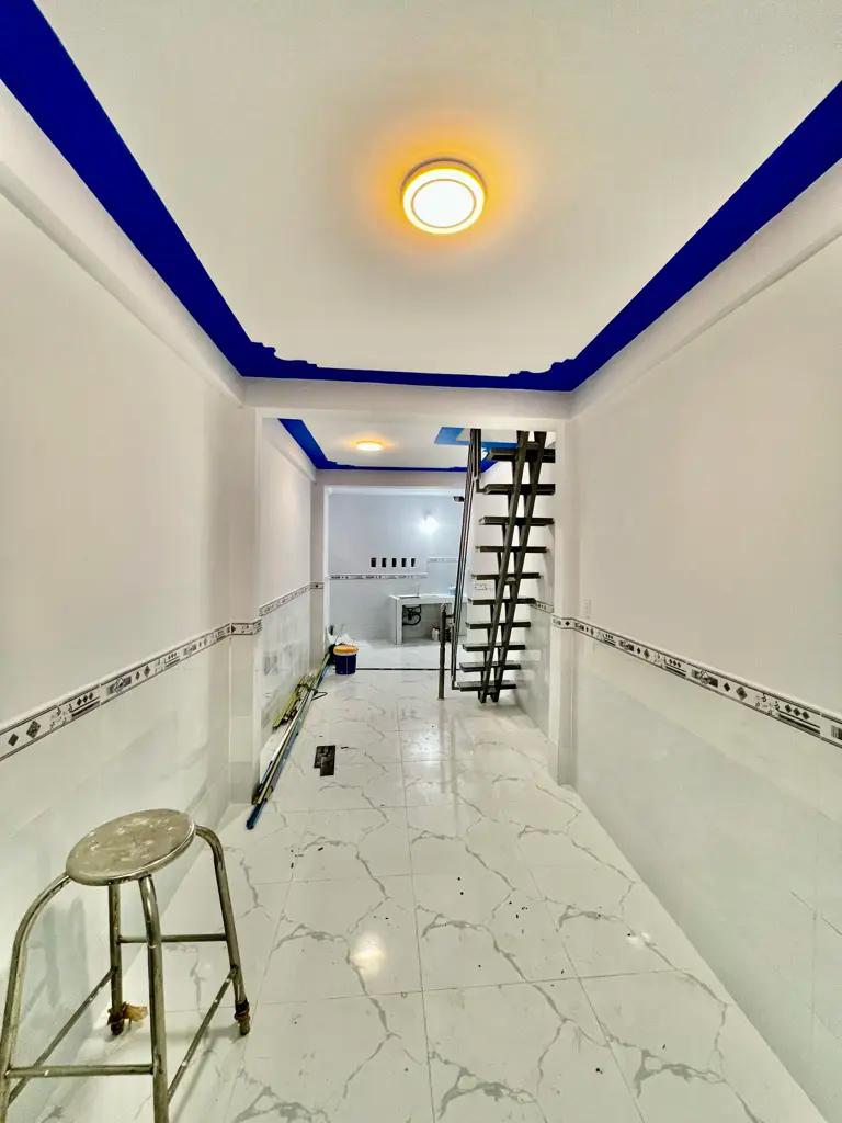 Main-💥 NHÀ TRUNG TÂM CẦN THƠ – GIÁ CHỈ 950 TRIỆU, NGHE LÀ MUA!-2