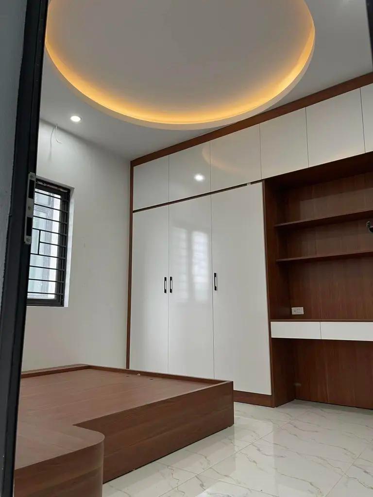 Main-Bán nhà 3 tầng gần cổng Lideco, P. Cao Thắng – Hạ Long ô tô đỗ cửa-3