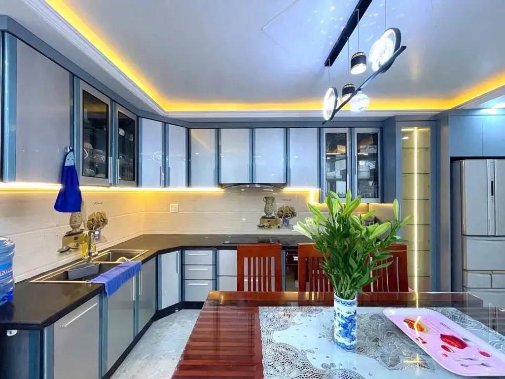Main-Phân lô tuyến 2 Lê Hồng Phong, nhà 4 tầng dân xây-4