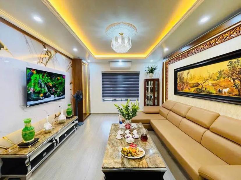 Phân lô tuyến 2 Lê Hồng Phong, nhà 4 tầng dân xây