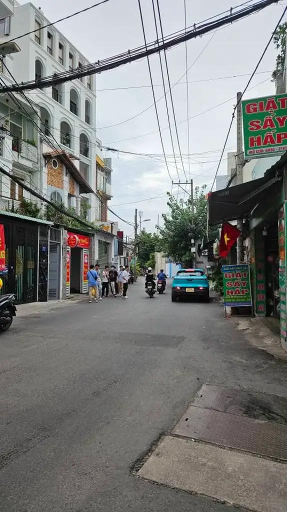 Main-Bán căn hộ DV mặt tiền Nguyễn Thượng Hiền, P5, Bình Thạnh-3