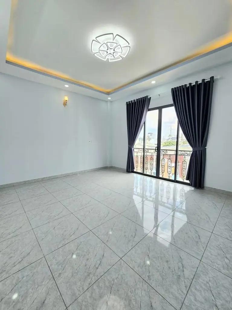 Main-NHÀ MỚI DỌN VÔ Ở NGAY - HẺM Ô TÔ - NGANG 5M - 4 TẦNG - 2 XẸT LÊ VĂN KHƯƠNG - HIỆP THÀNH - QUẬN 12 - GIÁ 5.58-3
