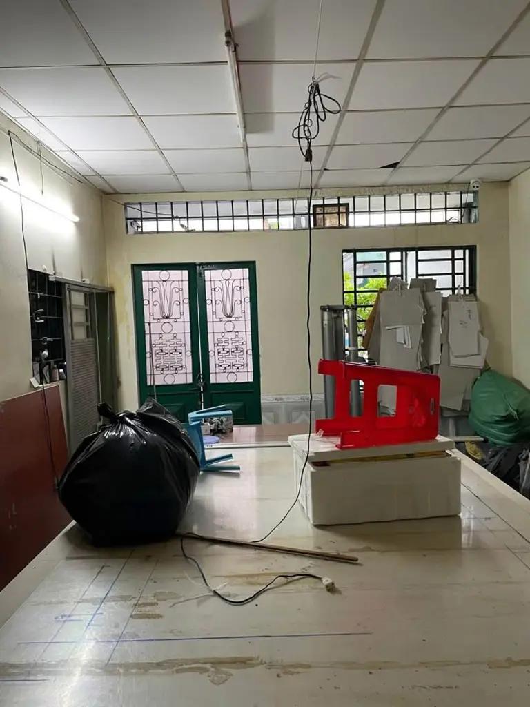 Main-NHÀ 3 TẦNG – GẦN HẺM XE HƠI NI SƯ HUỲNH LIÊN – TÂN BÌNH-0