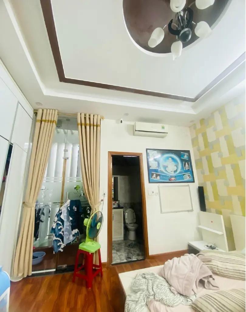 Main-Nhà 4 Tầng – Cực đẹp – Mặt tiền Phan Đăng Lưu – Vị Trí Kinh Doanh – 100m2 – Giá 1x tỷ-2