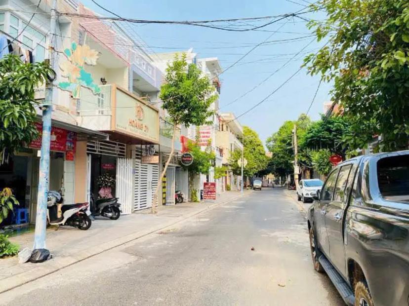 Bán nhà cấp 4 mặt tiền đường Trần Cao Vân, P.9, Vũng Tàu