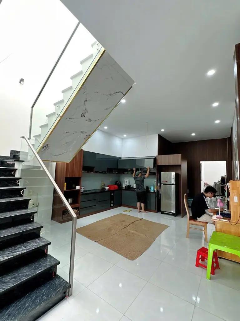 Main-Nhà lầu 1 trệt sổ riêng thổ cư thuộc khu Thiện Tân - Trảng Dài Giá chỉ 2 tỷ 350tr-2