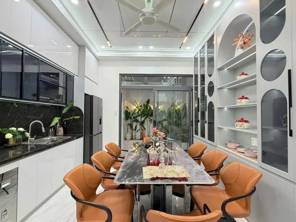 Main-BÁN NHÀ SIÊU PHẨM – FULL NỘI THẤT CAO CẤP – SỔ HỒNG HOÀN CÔNG-0